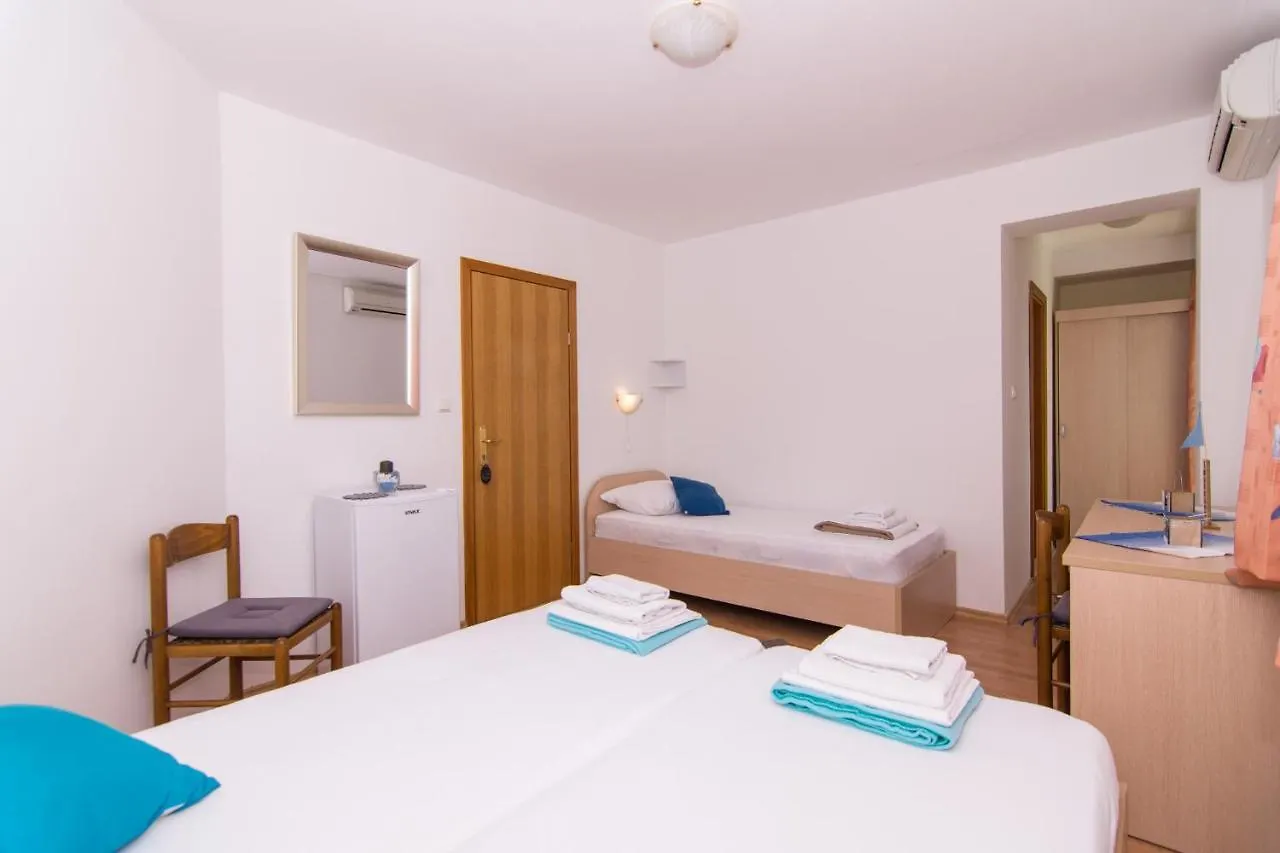 Casa de hóspedes Villa Jadran 2 Trogir